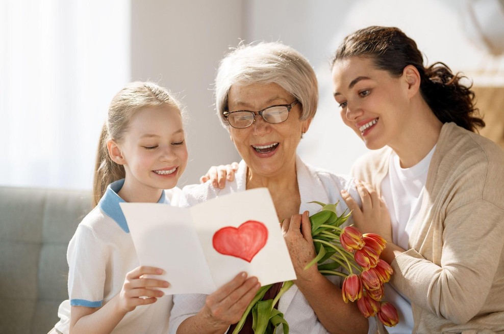 Kaj pa, če bi imeli dan staršev – praznik vseh, ki so nas vzgojili v to, kar smo (foto: Profimedia)