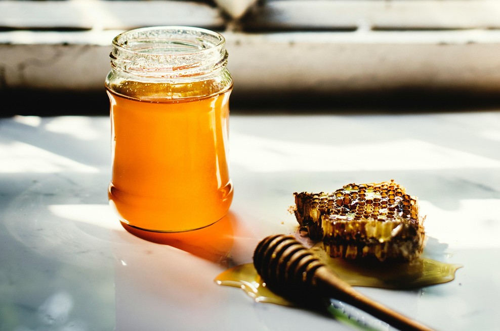 Končno je znano, zakaj v vroč čaj ne bi smeli dodajati medu - to napako dela ogromno ljudi (foto: Unsplash)