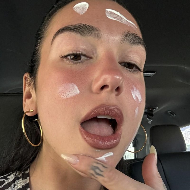 dua lipa nega kože obraz lepota krema