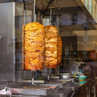 Strokovnjaki analizirali meso v kebabu: ko so javno objavili rezultate, so vsi ostali odprtih ust