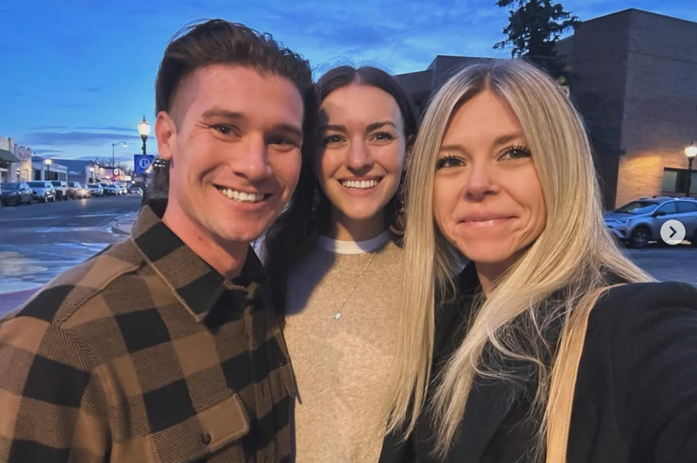 Iz firbca sta v razmerje vključila drugo žensko in zgodilo se je nepričakovano. Slika je simbolična. (foto: Instagram/@campthrouple)