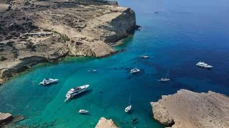 Že sanjate o poletnih počitnicah? Na tem otoku boste našli umirjeno, pristno Grčijo in blažen mir