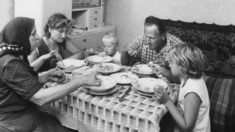 jugoslavija hrana recept kulinarika zajtrk polenta zdravje