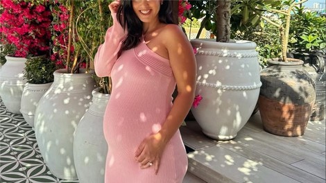 Znana Slovenka sporočila, da pričakuje drugega otroka: njena 3-letna hčerka bo postala sestra (FOTO)