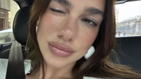 dua lipa horoskop napoved astro