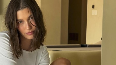 hailey bieber ženska