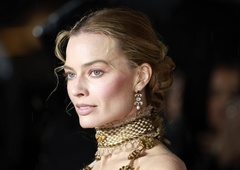 Margot Robbie je modna zmagovalka tedna: to so eni najboljših videzov v njeni karieri