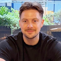 "Punco sem zalotil med varanjem in zdaj si te slike ne morem izbiti iz glave" (resnična zgodba)