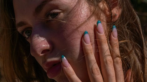 “Moji nohti so bili zaradi pogoste gel manikure popolnoma uničeni, potem pa sem odkrila to …”