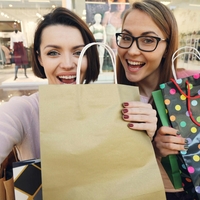 Zavestna poraba: nepričakovan trend na družbenih omrežjih, ki se zoperstavlja kapitalizmu