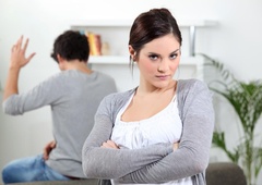 Strokovnjaki razkrili: to so 3 stavki, ki jih uporabljajo ženske, ko varajo (na enega še pomislili ne bi!)