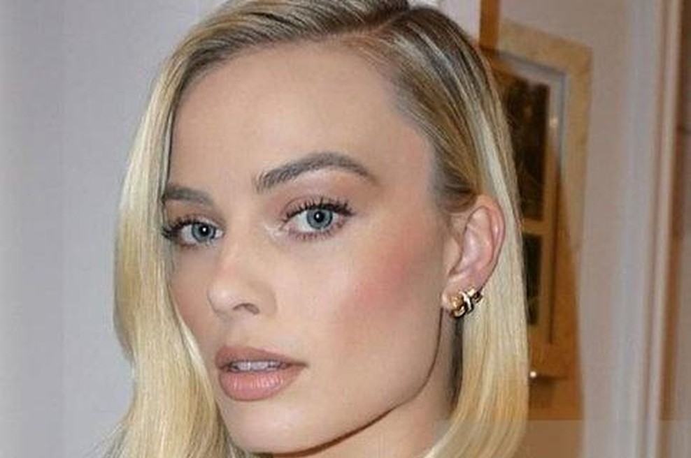 Vas strašno motijo pore na obrazu? To je nasvet dermatologinje, kako jih zmanjšaš in učvrstiš! (foto: PROFIMEDIA)