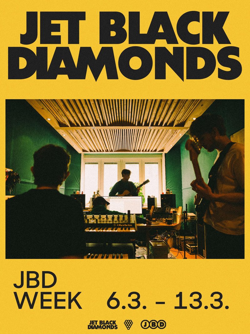 Jet-Black-Diamonds-glasba