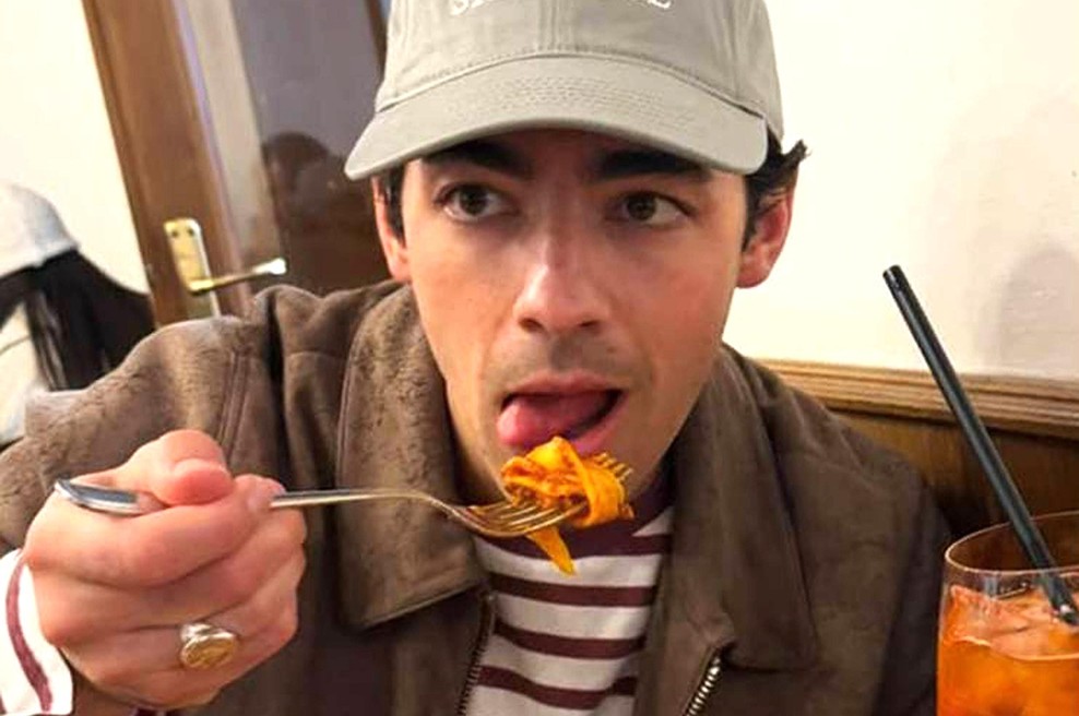 Moški z diagnosticirano hiperseksualnostjo razkril simptome (+ kako se spopada s tem stanjem) (foto: Profimedia)