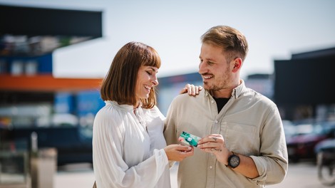 Zlata ribica lahko uresniči le tri želje. Darilna kartica BTC City pa vse!