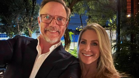 "Odkar sem izvedel za ženino preteklost, imam težave z intimnostjo" (iskrena izpoved moškega)