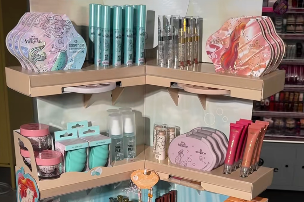 Kolekcija, ki bo razprodana v hipu: nebesa za ljubitelje poceni in estetskih kozmetičnih izdelkov (foto: TikTok)