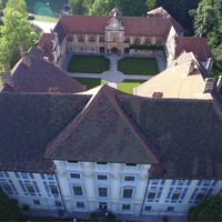 Odkrili smo dvorec kot iz Bridgertona – in to v Sloveniji!