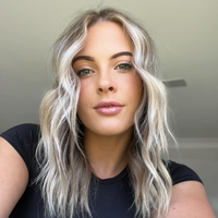 "Za oba je to nekaj novega in v tem uživava!" Seksi športnica brez zadržkov o svojem spolnem življenju