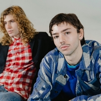 Kaj se dogaja z mladimi moškimi? Nov dokumentarec razkriva presenetljivo resnico