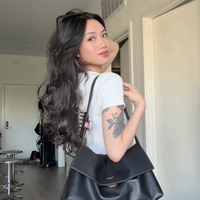 To je nova "it" torba letošnjega leta – in TikTok jo obožuje (z razlogom!)