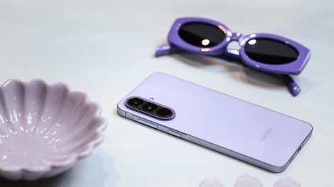 Telefon, ki je tvoj vsakodnevni beauty & lifestyle spremljevalec