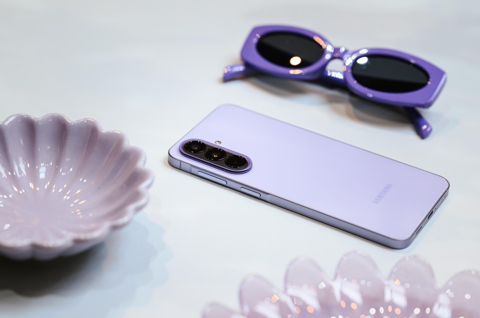Telefon, ki je tvoj vsakodnevni beauty & lifestyle spremljevalec (foto: Samsung)