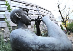 Z RTV-ja odhaja še en znan obraz: TV-voditeljica razkrila, zakaj se je odločila za drastično potezo