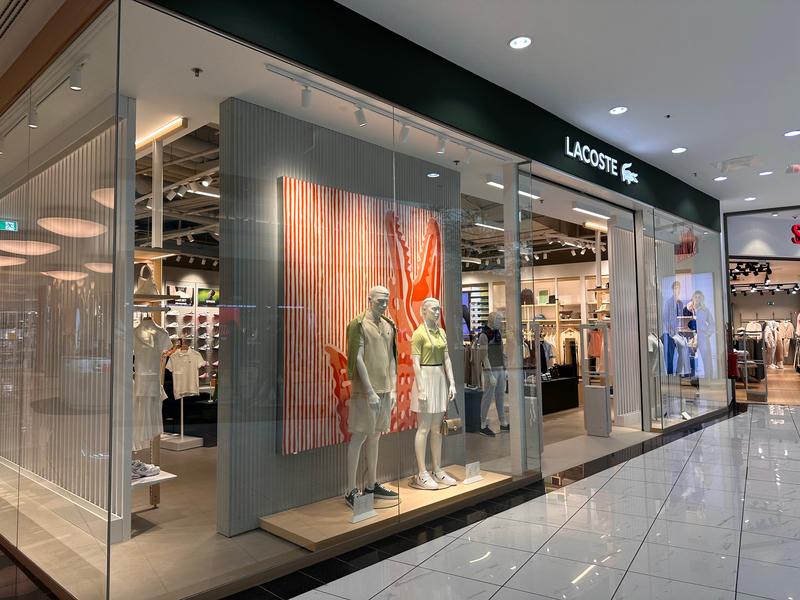 trgovina lacoste citypark ljubljana btc