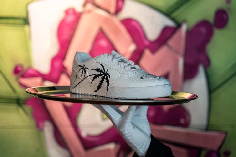 Ko moda sreča ustvarjalnost: Deichmann navdušil z novo pomladno-poletno kolekcijo