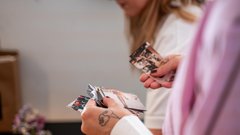 
                                                         Ko moda sreča ustvarjalnost: Deichmann navdušil z novo pomladno-poletno kolekcijo