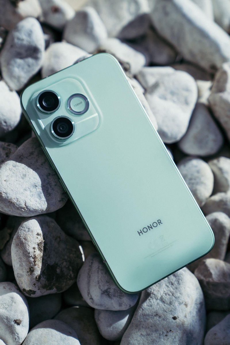 HONOR 600 Lite združuje prestiž in dostopnost, zato je nemudoma postal zvezda med pametnimi telefoni