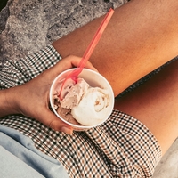 V Lidlu imajo ta poceni sladoled, ki spominja na veliko bolj znanega, to je razlog, da ga kupci preprosto obožujejo