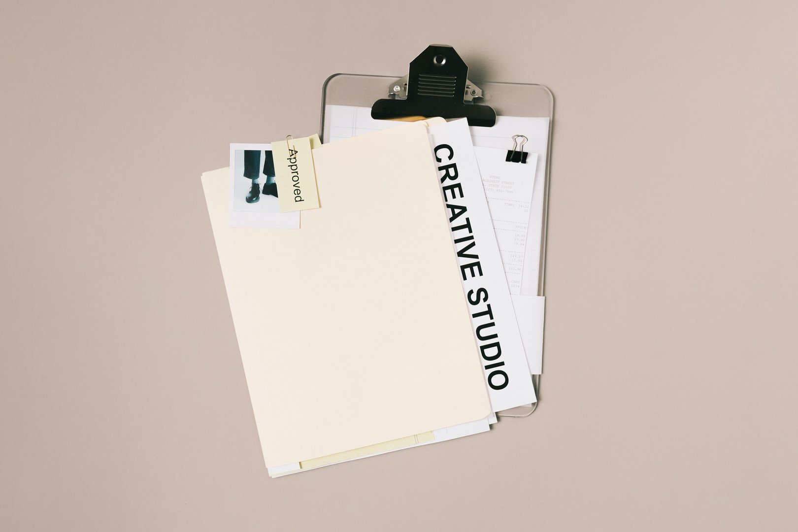 Ustvarjanje in popravki: odziv naročnika  kot pomemben del procesa