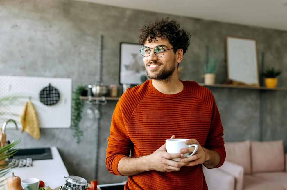 Če ima moški doma teh 11 stvari, ga ne izpustite iz rok: takšni so danes prava redkost (foto: Unsplash)