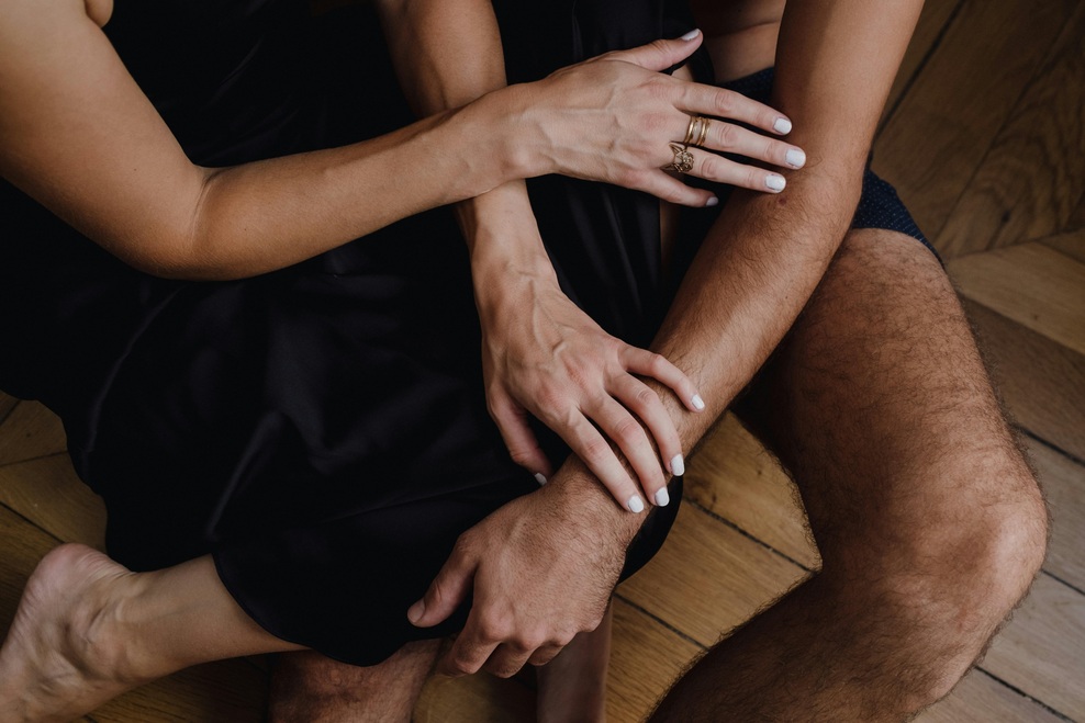 "En teden po vroči akciji sem seksi Štajerca srečala na njegovi poroki!" (izpoved Primorke) (foto: Unsplash)