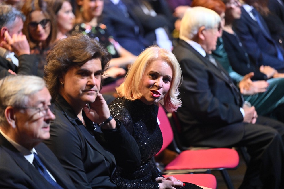 Urška Klakočar Zupančič razkrila, kako s svojim Borom preživlja praznične dni in mnogi ji zavidajo