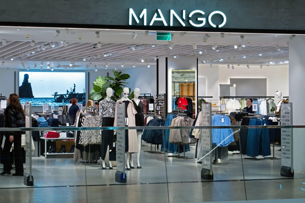 Mango ima odlično kopijo modnega kosa, ki ga to poletje želi imeti vsaka (foto: Profimedia)