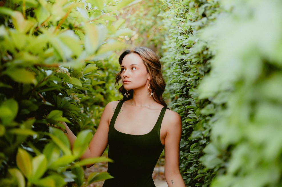 "Prijateljica mi je povedala, da je slišala svoja starša seksati, a v resnici ... sem bila z njenim očetom jaz!" (vroča izpoved) (foto: Unsplash)