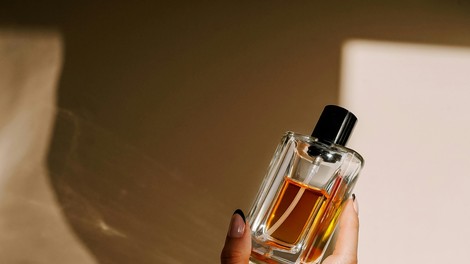Ti dostopni parfumi obračajo glave bolj kot luksuzne dišave (in ljudje se vam ne bodo mogli upreti)