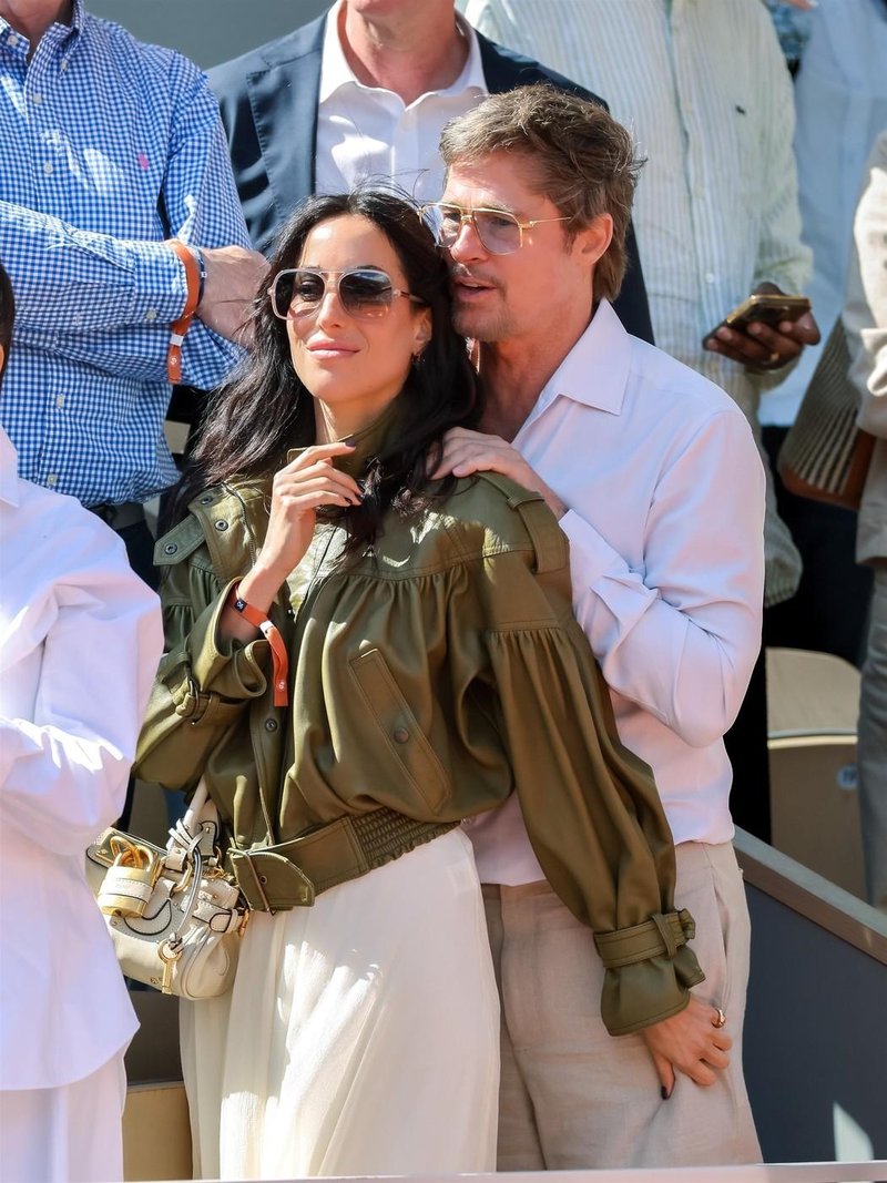 Brad Pitt Ines de Ramon Roland Garros