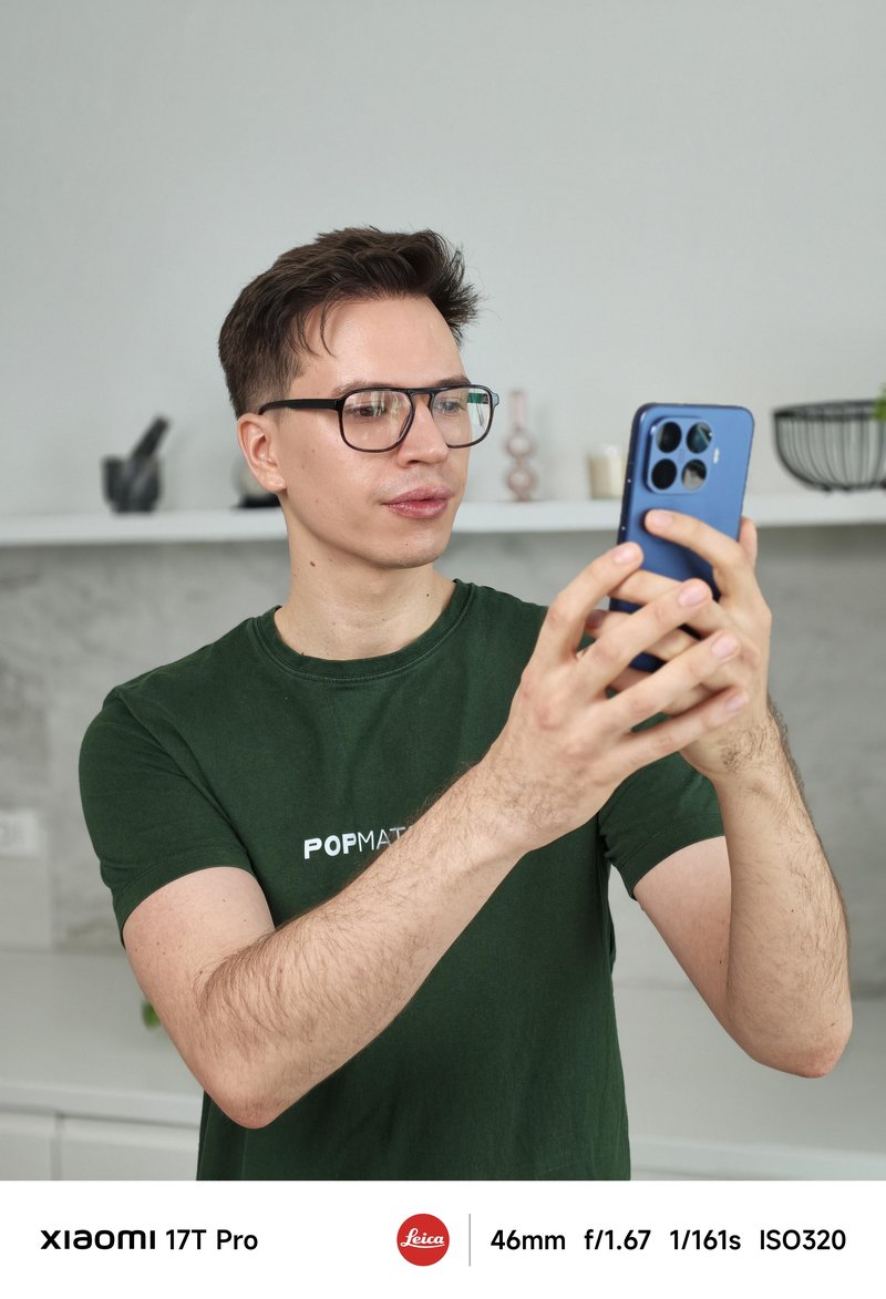 Barva, pena, trenutek: POP Matcha skozi Leica objektiv