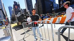 Okoli Madison Square Gardna že več dni potekajo priprave.