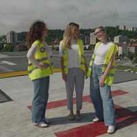 Od podzemnih rovov do heliporta! Poglejte, kako poteka skrita logistika v UKC Ljubljana