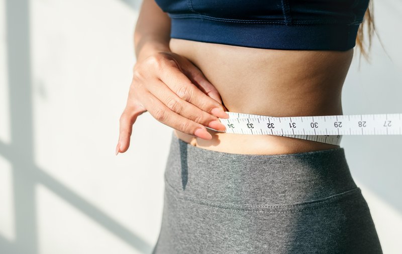 Pri koliko kilogramih se glede na vašo višino začne prekomerna telesna teža? Preverite v tabeli
