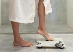 Pri koliko kilogramih se glede na vašo višino začne prekomerna telesna teža? Preverite v tabeli