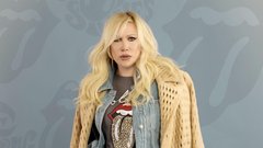 Predstavljamo novo digitalno naslovnico: Desiree Wallis
