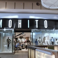 Za poročne čevlje ni treba zapraviti celega premoženja: Mohito ima par, ki jemlje dih