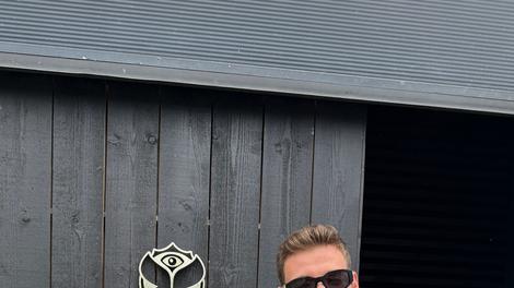 Prepoznate svetovnega zvezdnika, ki ga je naš Matway spoznal na Tomorrowlandu? (FOTO)