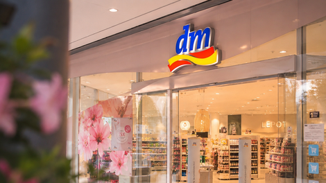 dm